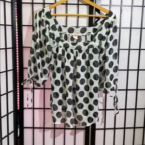 6 Degrees Polka Dot Top Size M